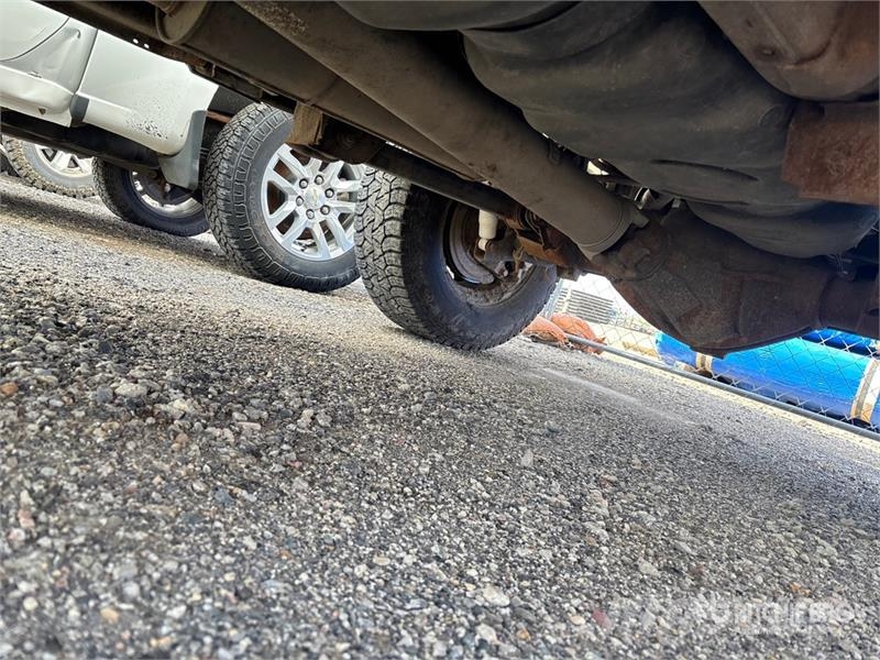 RAM 2500 4x4 Crew Cab Pickup Diger
