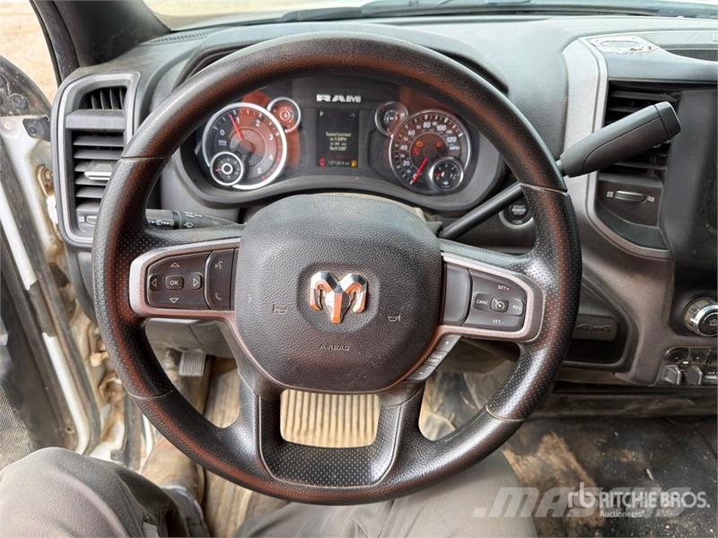 RAM 2500 4x4 Crew Cab Pickup Citi