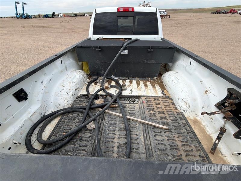 RAM 2500 4x4 Crew Cab Pickup Citi