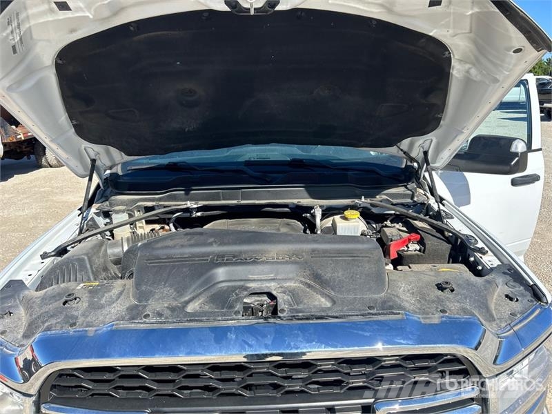 RAM 2500 4x4 Crew Cab Pickup Furgoni altro