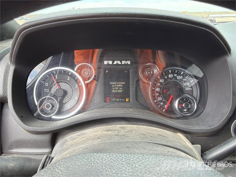 RAM 2500 4x4 Crew Cab Pickup Citi