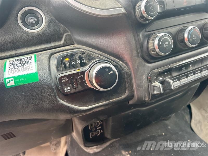 RAM 2500 4x4 Crew Cab Pickup その他