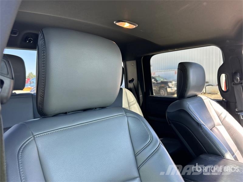 RAM 2500 4x4 Crew Cab Pickup Furgoni altro