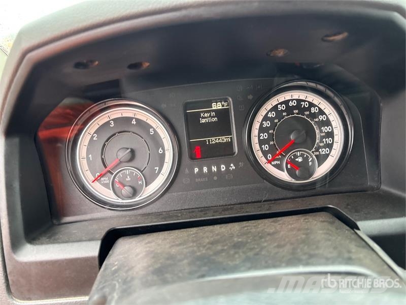 RAM 2500 4x4 Crew Cab Pickup Ostalo