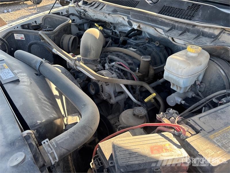 RAM 2500 4x4 Crew Cab Pickup Прочие фургоны