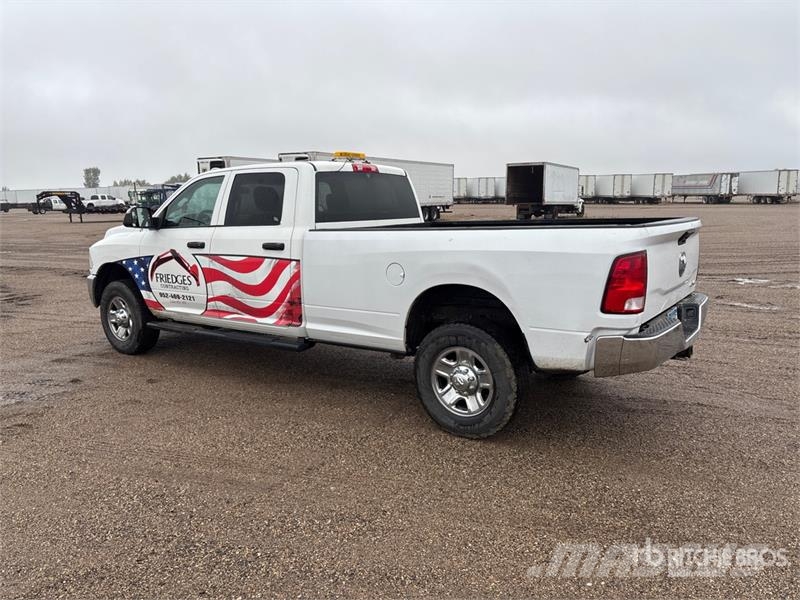 RAM 2500 4x4 Crew Cab Pickup Ostalo