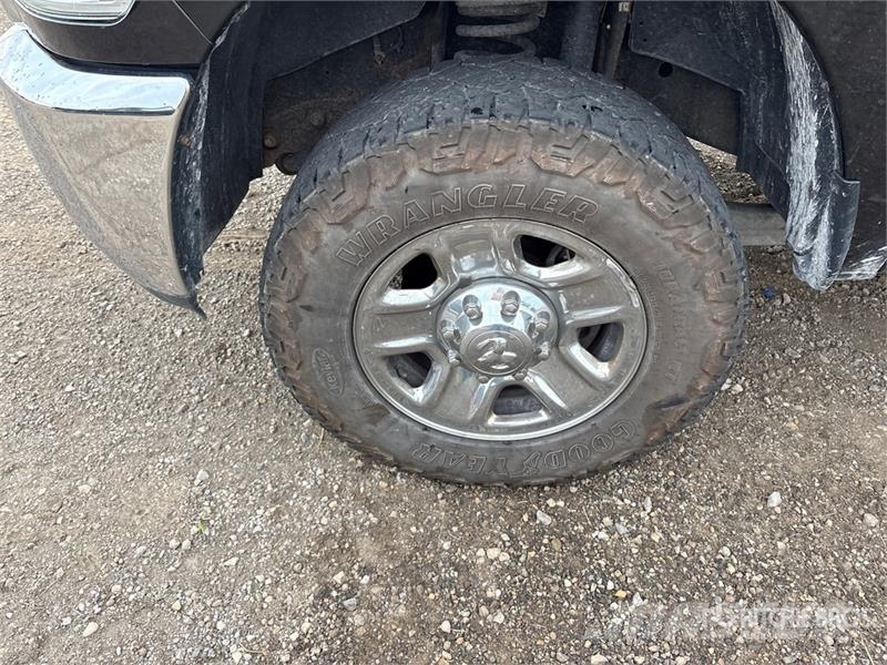 RAM 2500 4x4 Crew Cab Pickup Other