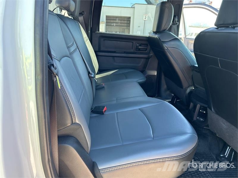 RAM 2500 4x4 Crew Cab Pickup Furgoni altro