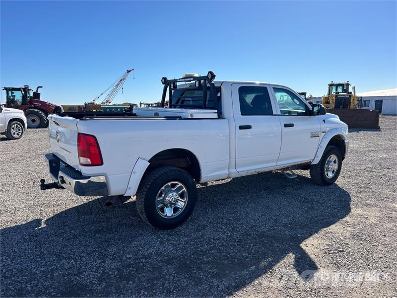 RAM 2500 4x4 Crew Cab Pickup 기타