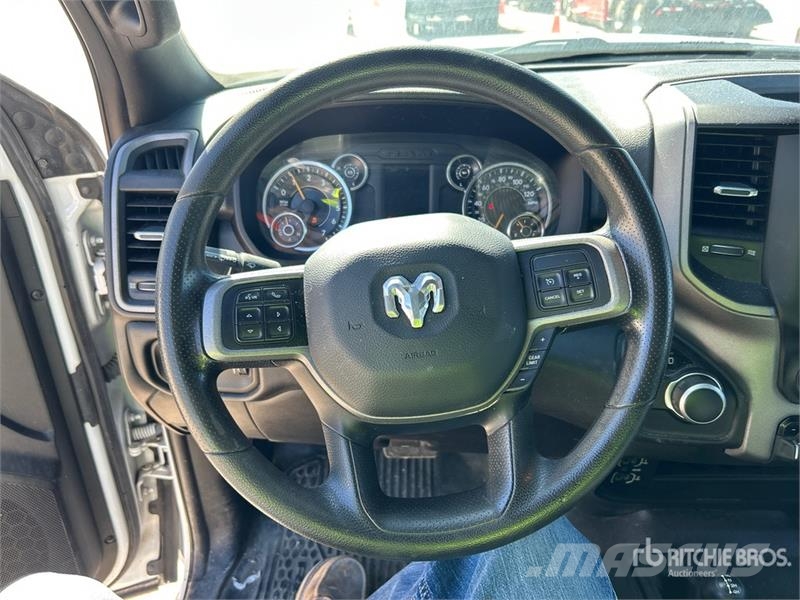 RAM 2500 4x4 Crew Cab Pickup Furgoni altro