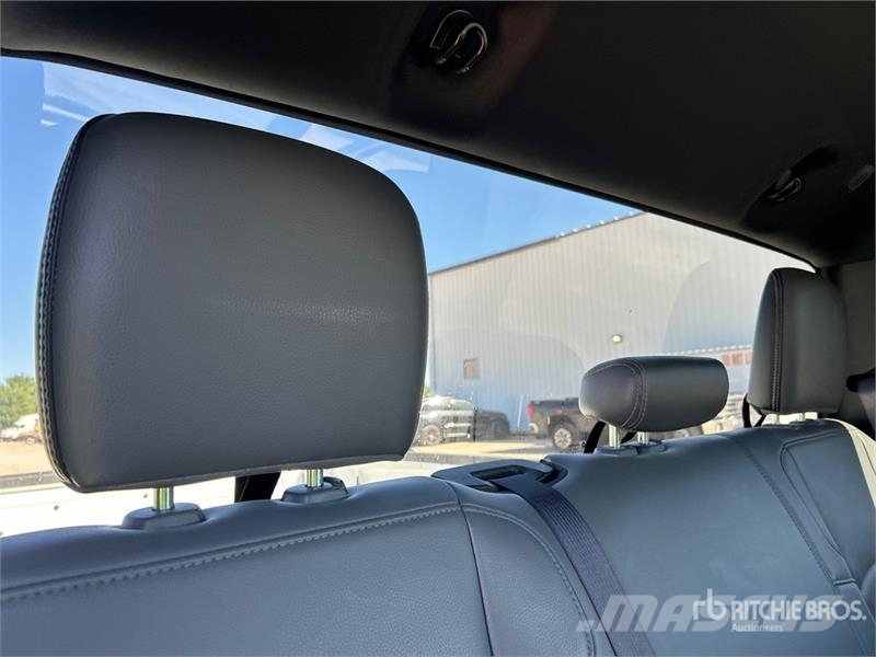RAM 2500 4x4 Crew Cab Pickup Furgoni altro