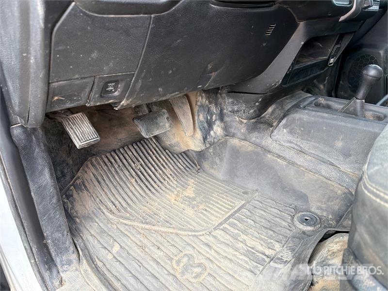 RAM 2500 4x4 Crew Cab Pickup (Inoperable) Kita