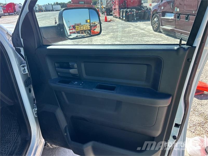 RAM 2500 4x4 Crew Cab Pickup Furgoni altro