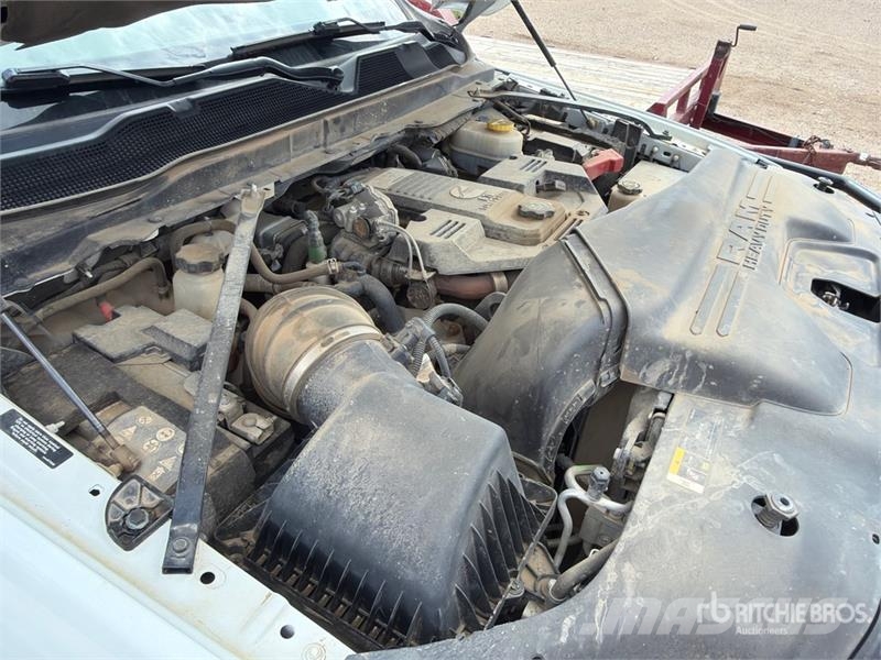 RAM 2500 4x4 Crew Cab Pickup Citi