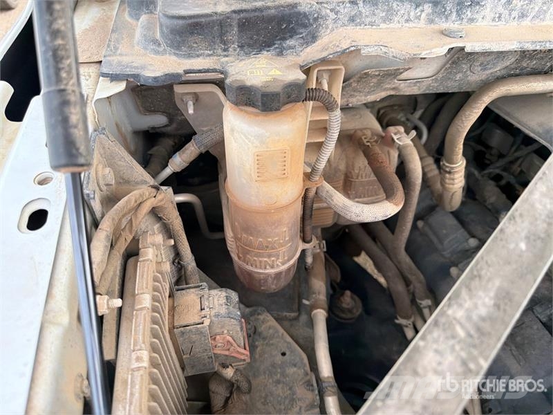 RAM 2500 4x4 Crew Cab Pickup (Inoperable) Kita