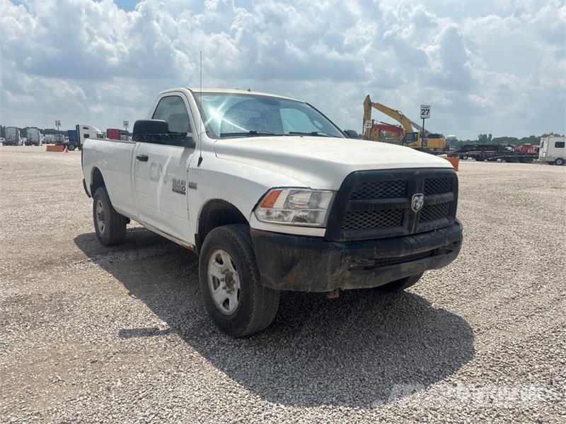 RAM 2500 4x4 Pickup 기타