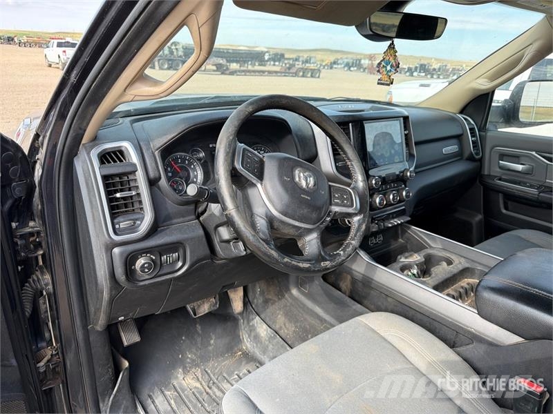 RAM 2500 Big Horn 4x4 Crew Cab Pickup Autre fourgon / utilitaire