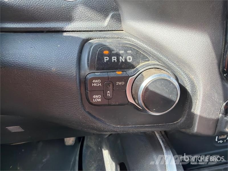 RAM 2500 Big Horn 4x4 Crew Cab Pickup Autre fourgon / utilitaire
