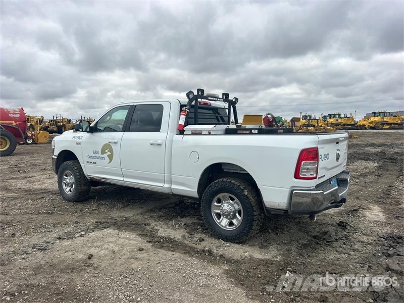 RAM 2500 Big Horn 4x4 Crew Cab Pickup Inne