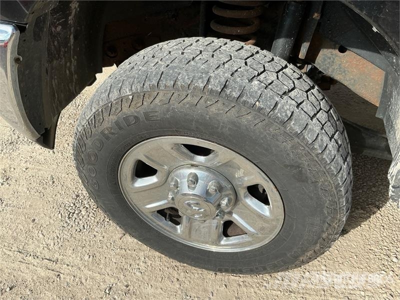 RAM 2500 Big Horn 4x4 Crew Cab Pickup Furgoni altro
