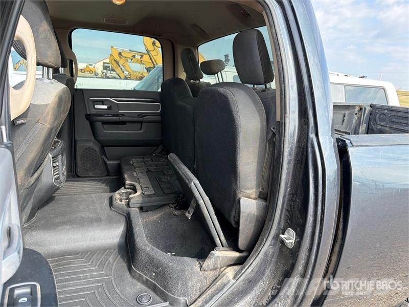 RAM 2500 Big Horn 4x4 Crew Cab Pickup Autre fourgon / utilitaire