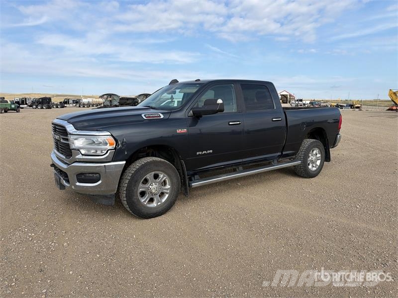 RAM 2500 Big Horn 4x4 Crew Cab Pickup Autre fourgon / utilitaire
