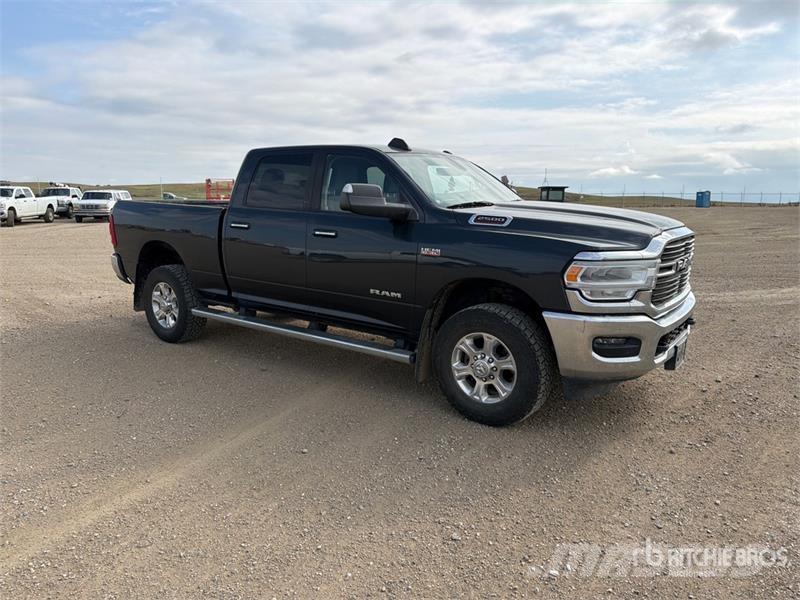 RAM 2500 Big Horn 4x4 Crew Cab Pickup Autre fourgon / utilitaire