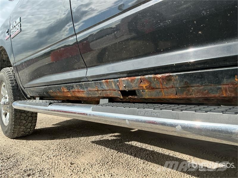 RAM 2500 Big Horn 4x4 Crew Cab Pickup Furgoni altro