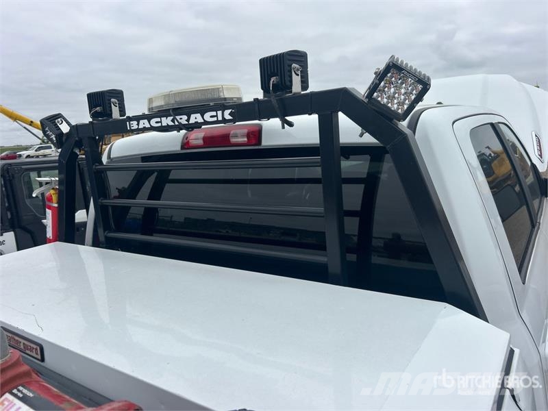 RAM 2500 Big Horn 4x4 Crew Cab Pickup Inne