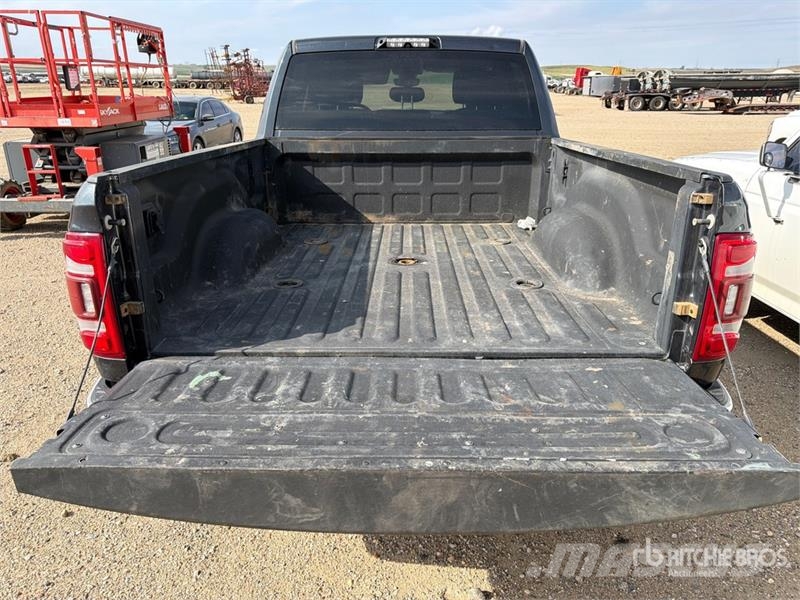 RAM 2500 Big Horn 4x4 Crew Cab Pickup Autre fourgon / utilitaire