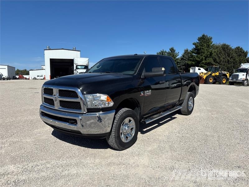 RAM 2500 SLT 4x4 Crew Cab Pickup 기타