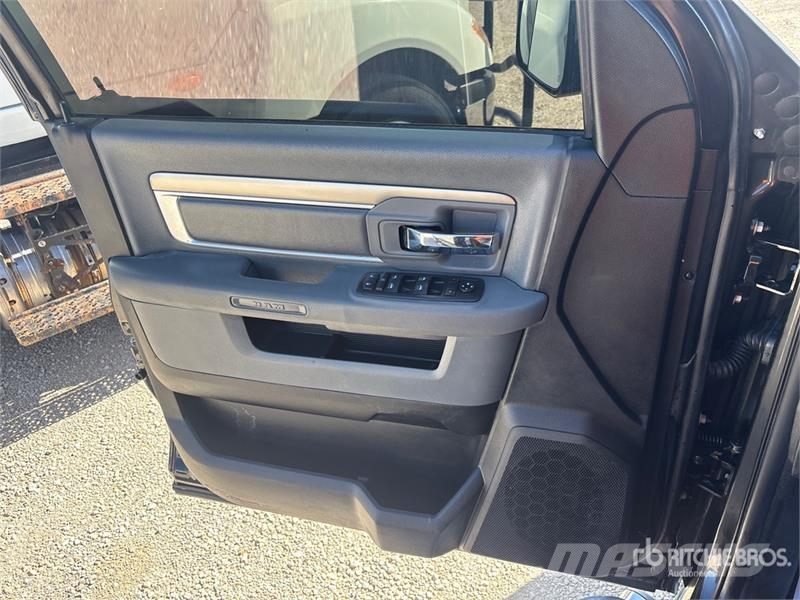 RAM 2500 SLT 4x4 Crew Cab Pickup 기타