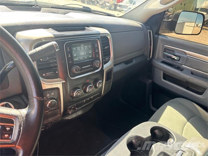 RAM 2500 SLT 4x4 Crew Cab Pickup 기타