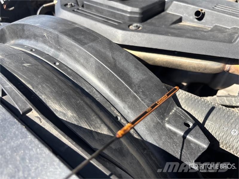 RAM 2500 SLT 4x4 Crew Cab Pickup 기타