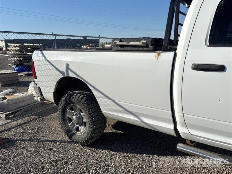 RAM 2500 Tradesman 4x4 Crew Cab Pickup 其他