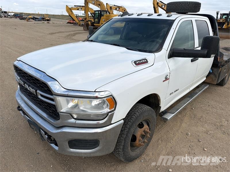 RAM 3500 Platformos/ Pakrovimas iš šono