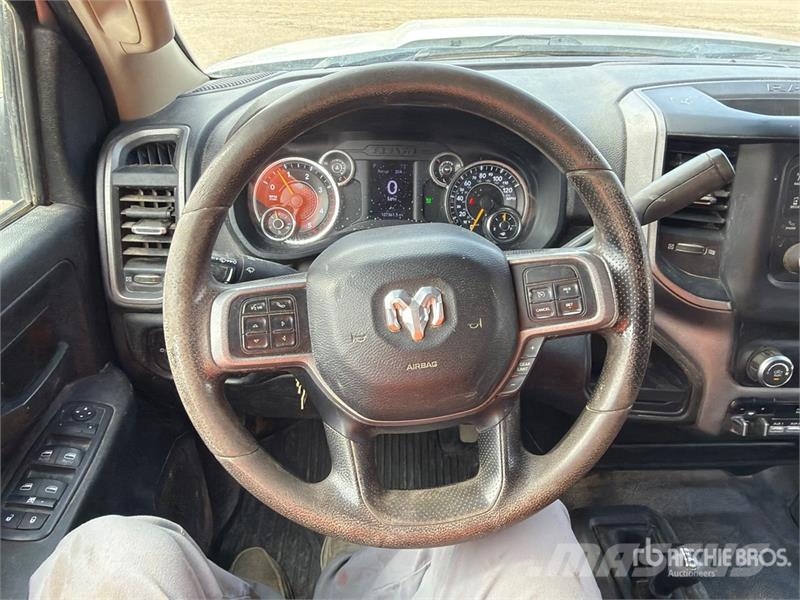 RAM 3500 Platformos/ Pakrovimas iš šono