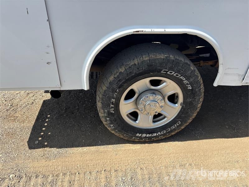 RAM 3500 4x4 Crew Cab Utility Truck Pickup/Αγροτικό