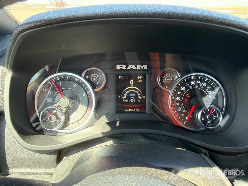 RAM 5500 Pick up/Dropside