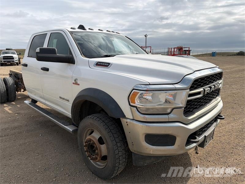 RAM 5500 Cabines e interior