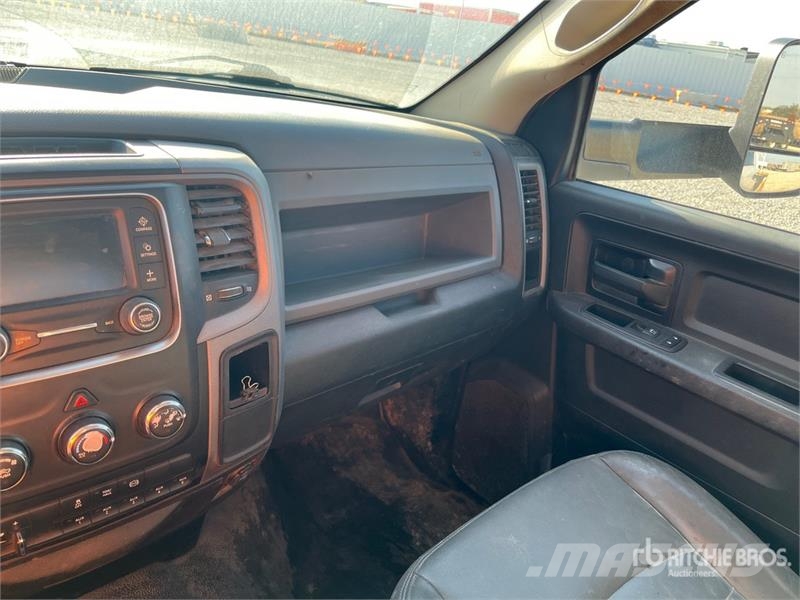 RAM 5500 Kabine i unutrašnjost