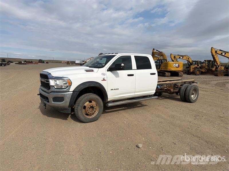 RAM 5500 Cabines e interior