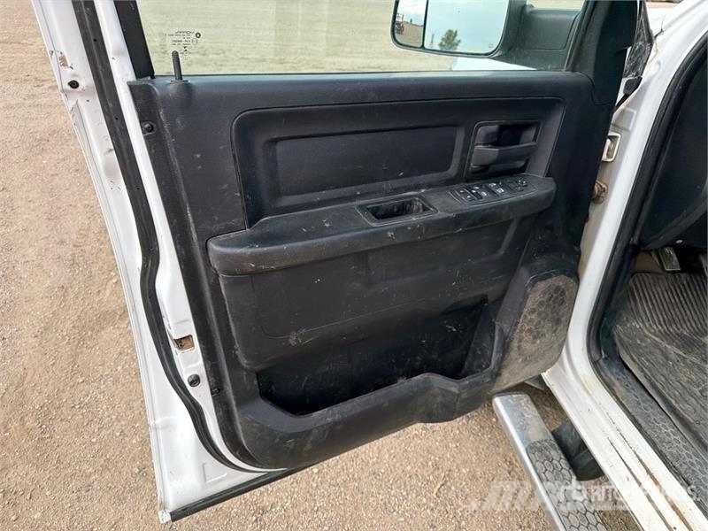RAM 5500 Cabines e interior