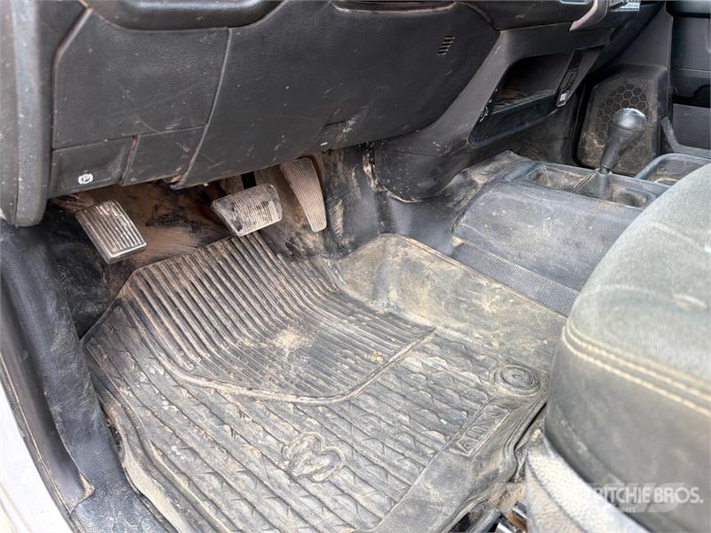 RAM 5500 Cabines e interior