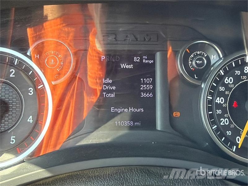 RAM 5500 Грузовики-платформы/боковая разгрузка