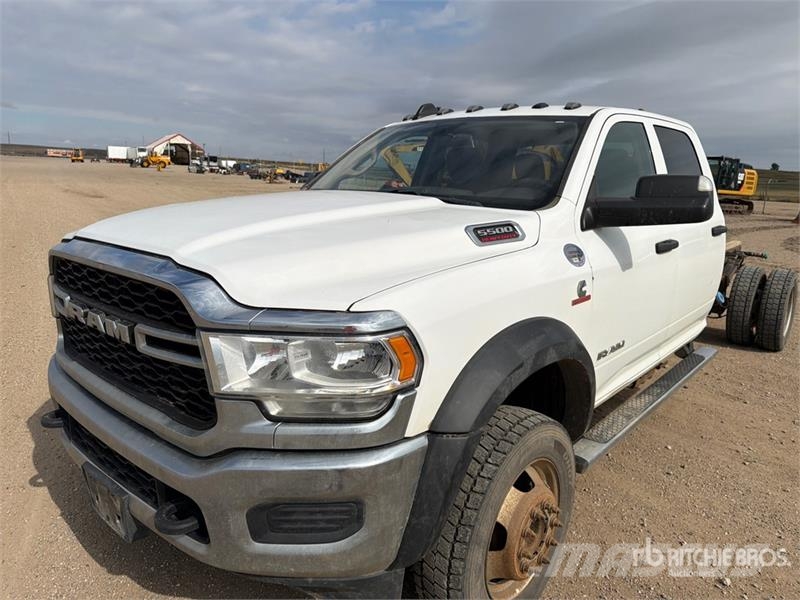 RAM 5500 Cabines e interior