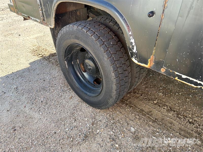 RAM 5500 Pick up/Dropside