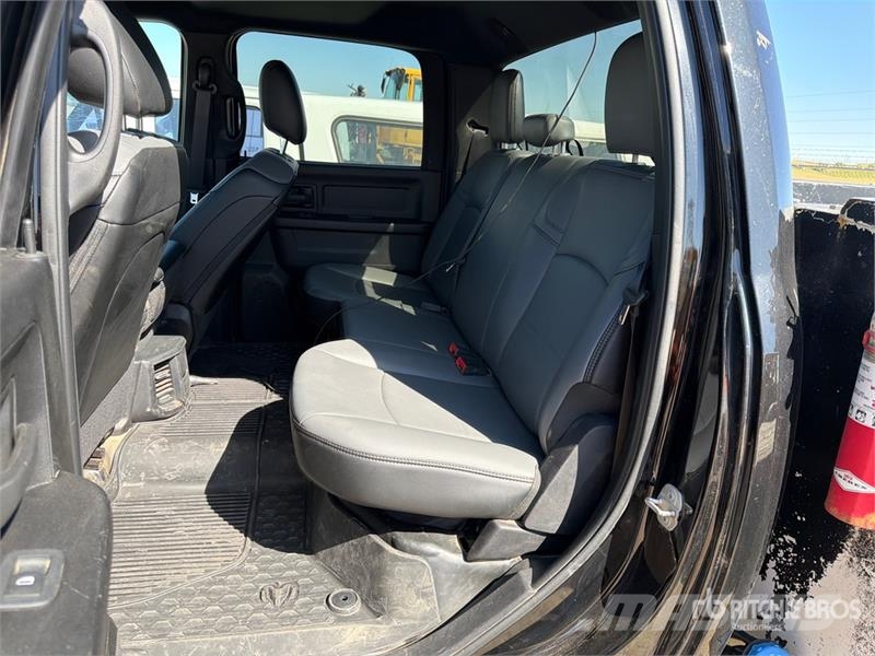 RAM 5500 Pick up/Dropside