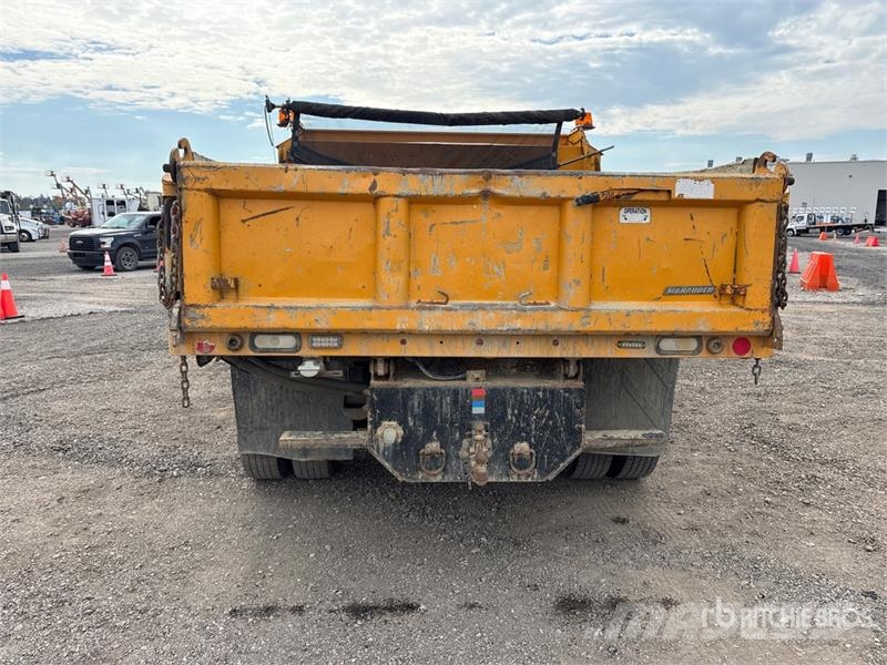 RAM 5500 4x2 Dump Truck Camion ribaltabili