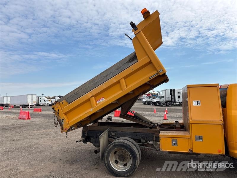 RAM 5500 4x2 Dump Truck Camion ribaltabili